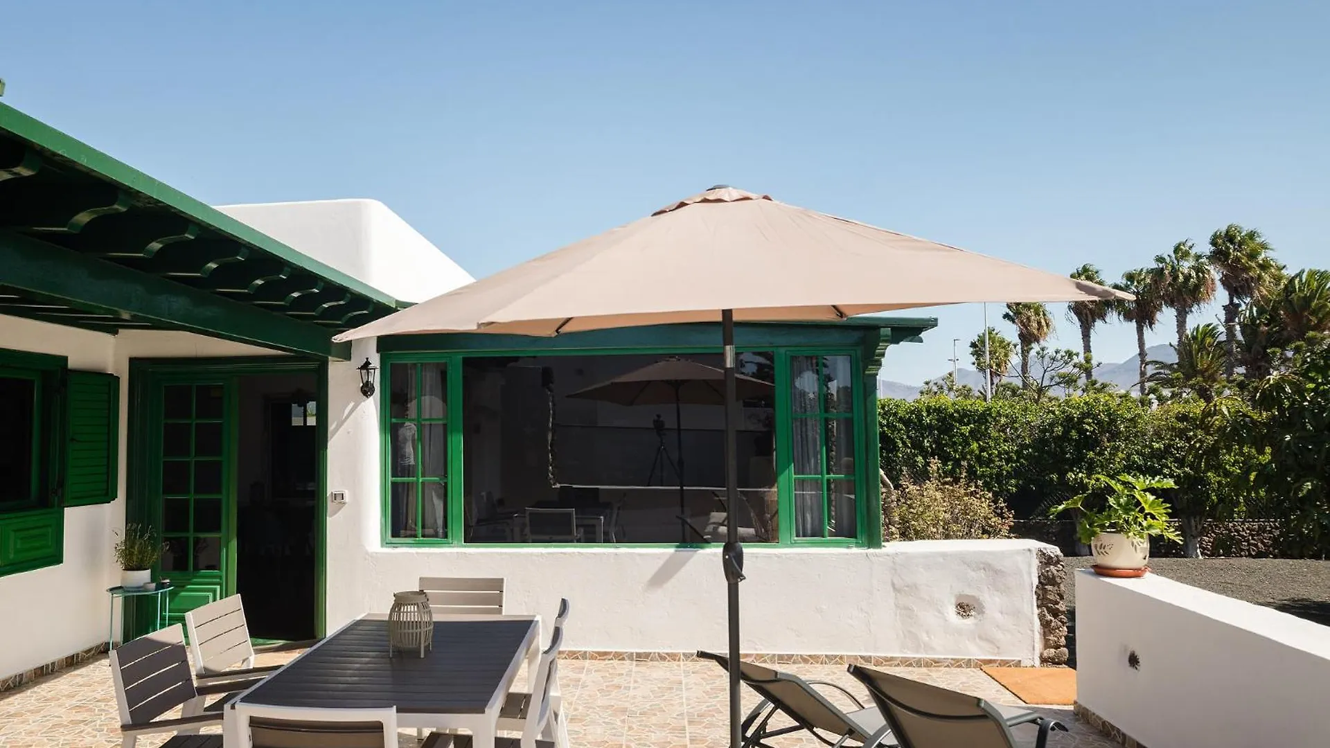 Casa Chica Villa Playa Blanca  Spain